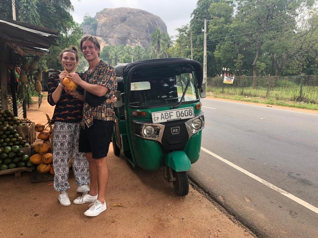 Sigiriya Green Garden Homestay エクステリア 写真