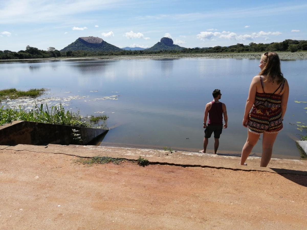 Sigiriya Green Garden Homestay エクステリア 写真
