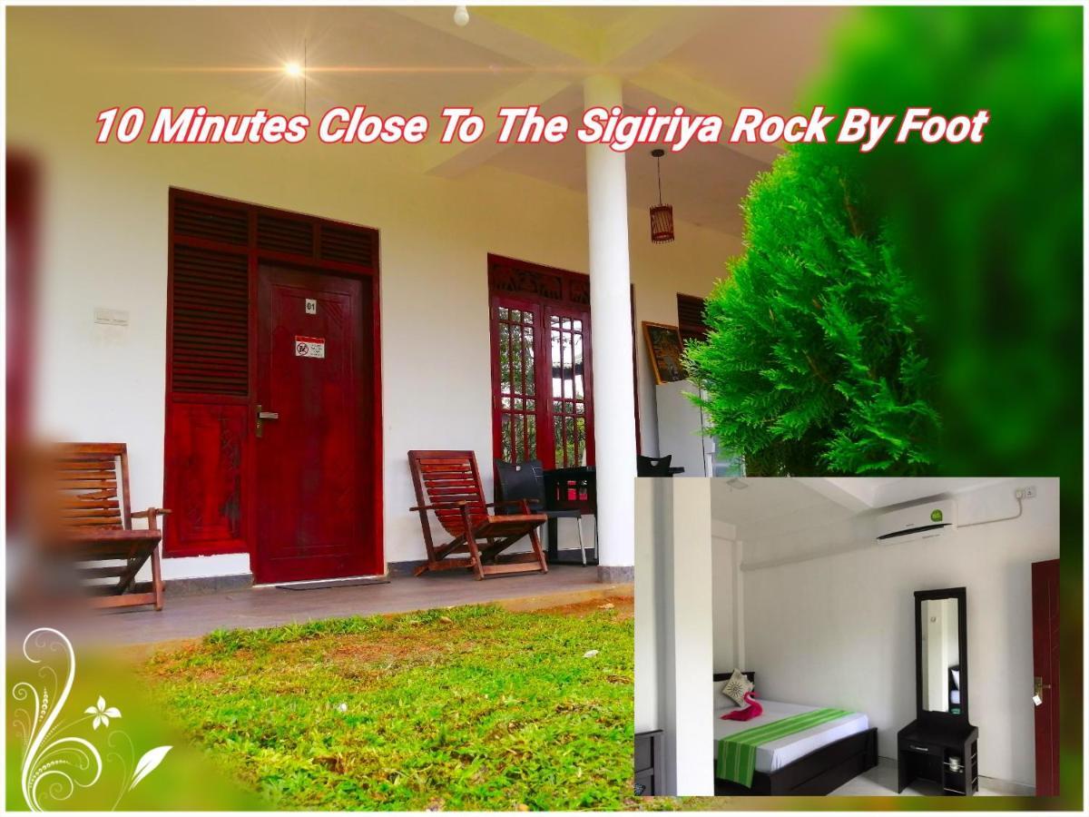 Sigiriya Green Garden Homestay エクステリア 写真